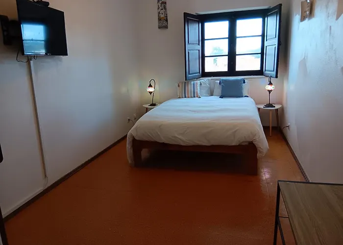 Affittacamere Do Senhor Da Pedra Óbidos